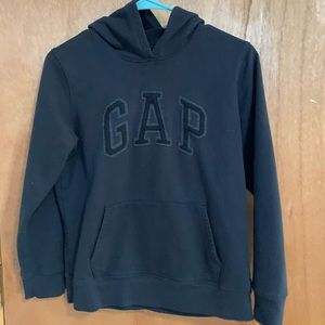 Black Gap pullover hoodie
